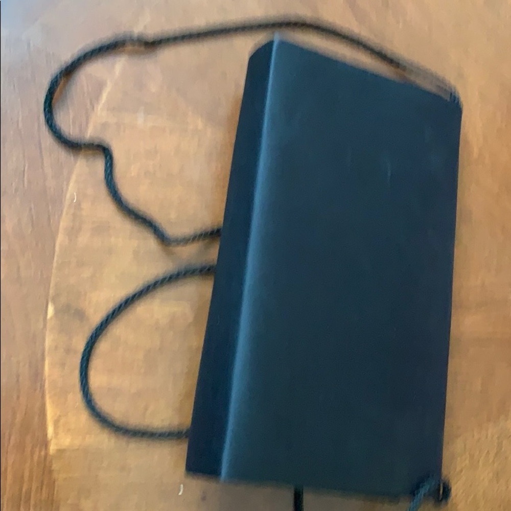 Purse - Picture 2 of 4